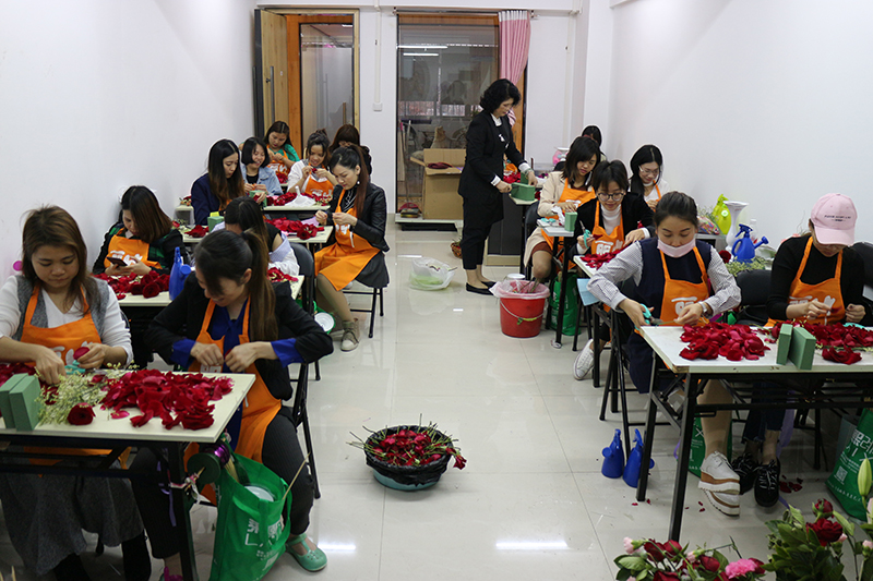 廣西南寧哪家花藝學校好_麗竹花藝課堂