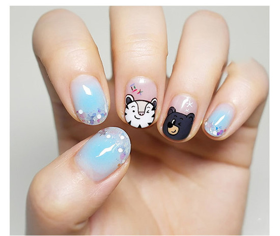 南寧美甲學校：送你一份藍色腮紅美甲教程