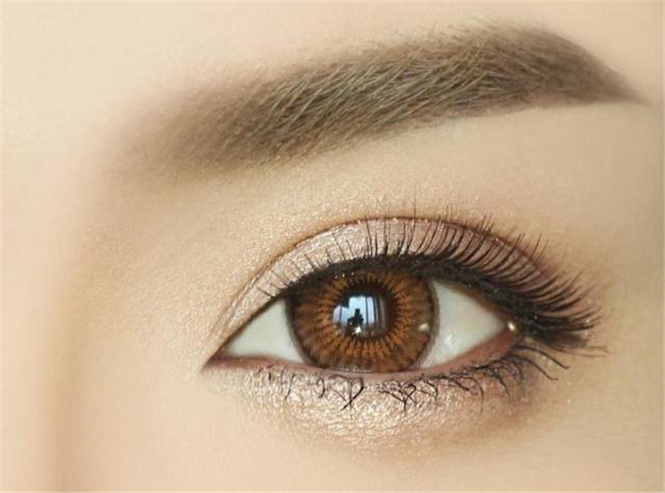 南寧紋繡學(xué)校：閉眼無痕，睜眼有神