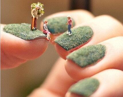 南寧美甲學(xué)校：如何讓甲油膠更牢固？