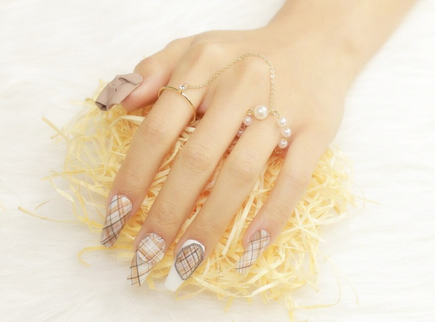 麗竹美甲作品：元氣滿滿美甲款式