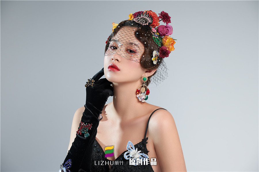 南寧化妝培訓機構彩妝作品：輕奢復古造型