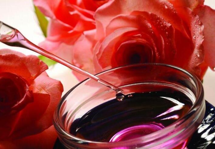 南寧美容培訓(xùn)課程分享：常用的美容精油有哪些