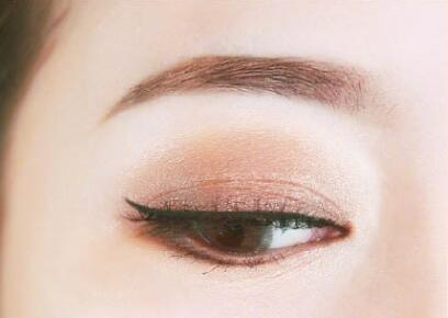 日常風眼影畫法