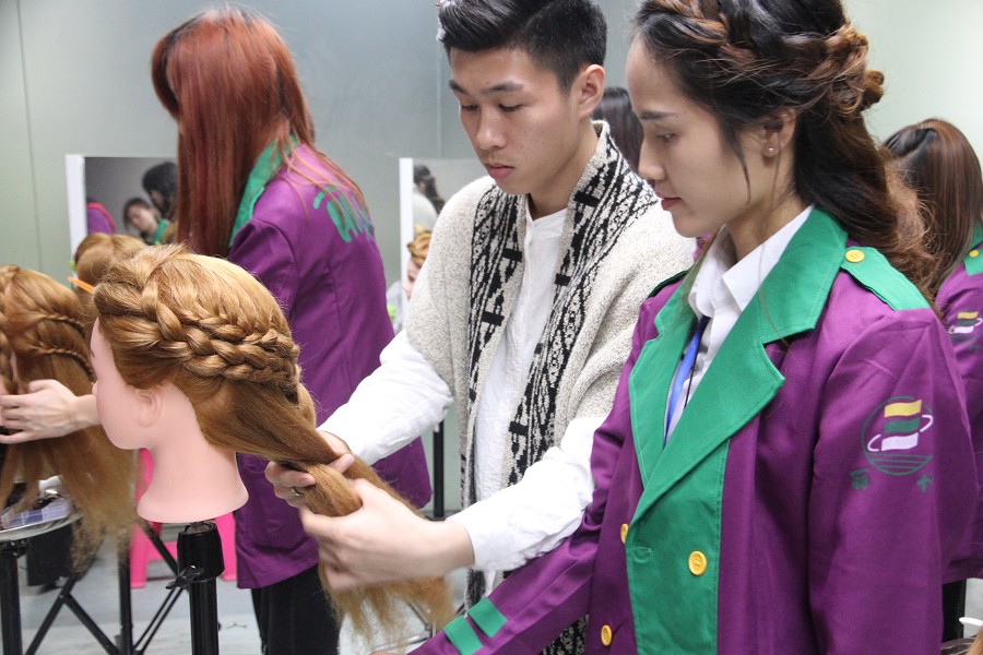 你有100種發(fā)型可以美翻整個(gè)人生！