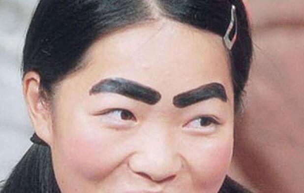 紋眉的價格怎么定？廣西口碑好的紋繡培訓(xùn)幫你