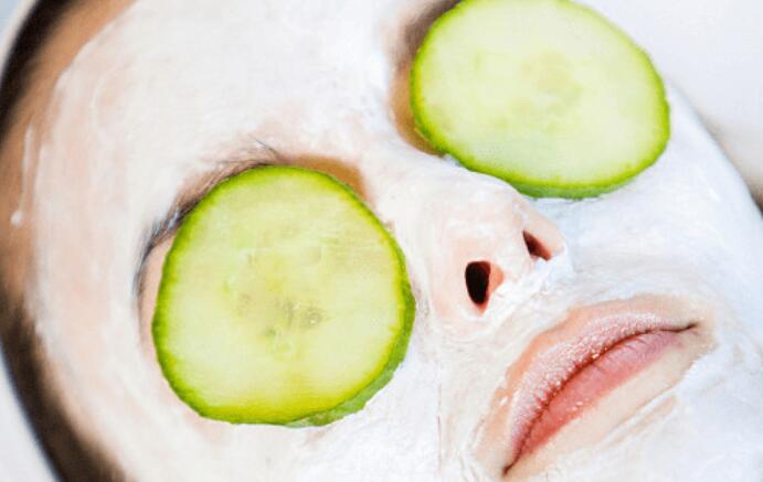 男士敷面膜的注意事項(xiàng)？廣西師資強(qiáng)的美容學(xué)?？偨Y(jié)好了