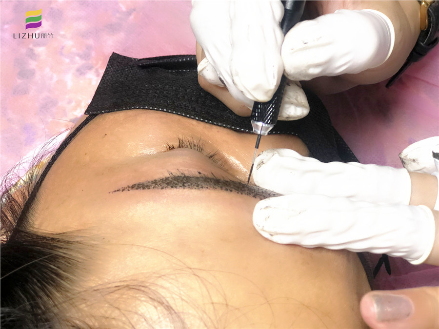 你的職業(yè)適合什么眉型？南寧紋繡培訓(xùn)幫你分析