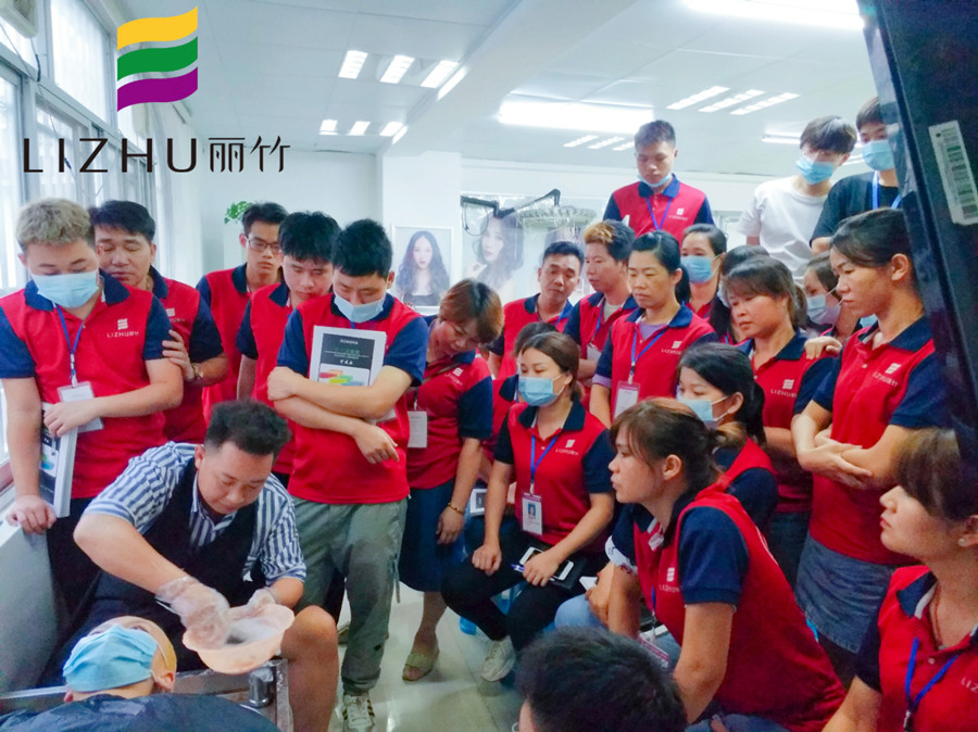 長發(fā)秋冬護(hù)理注意事項(xiàng)，快來南寧學(xué)理發(fā)的學(xué)校學(xué)習(xí)