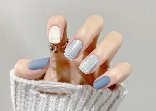 秋冬顯白美甲推薦，告訴你南寧學(xué)美甲哪家好