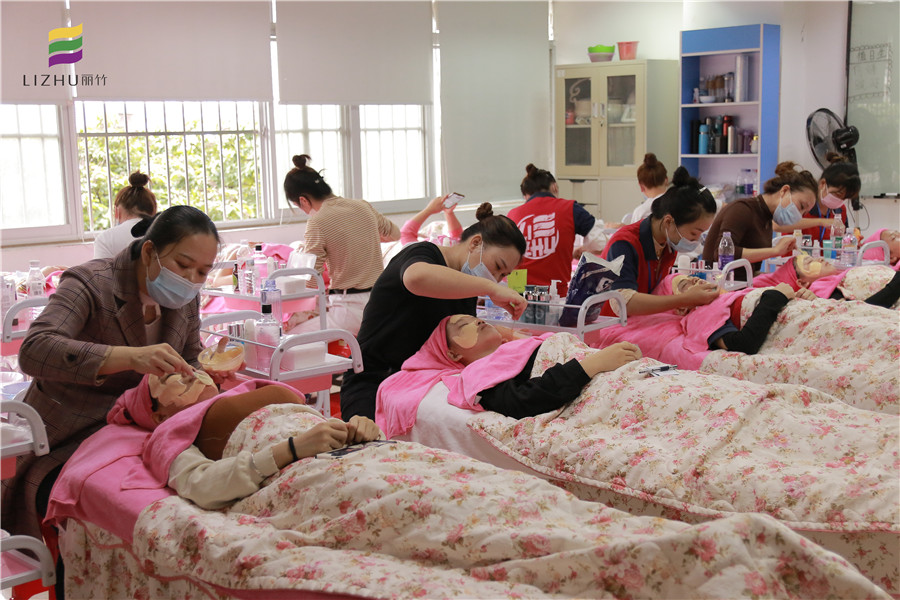 南寧美容養(yǎng)生培訓(xùn)：秋冬補(bǔ)水誤區(qū)（二）