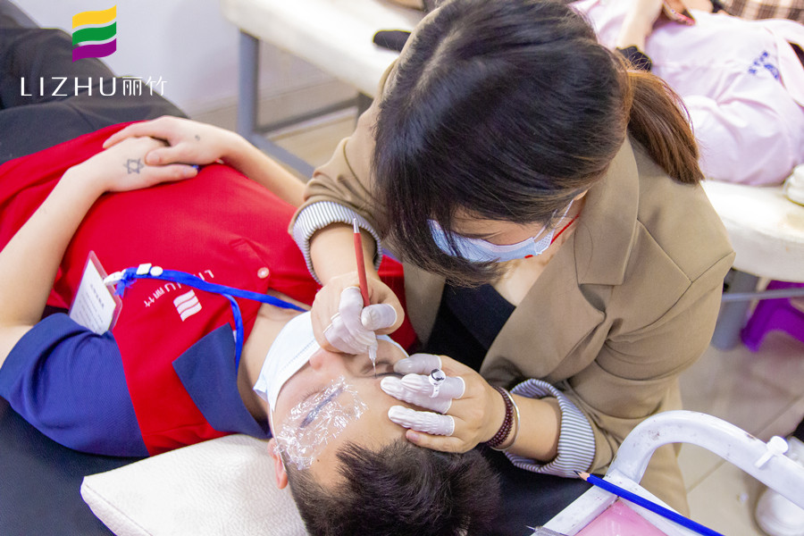 紋繡趣味知識(shí)：紋繡師五大派系，你屬于哪一個(gè)