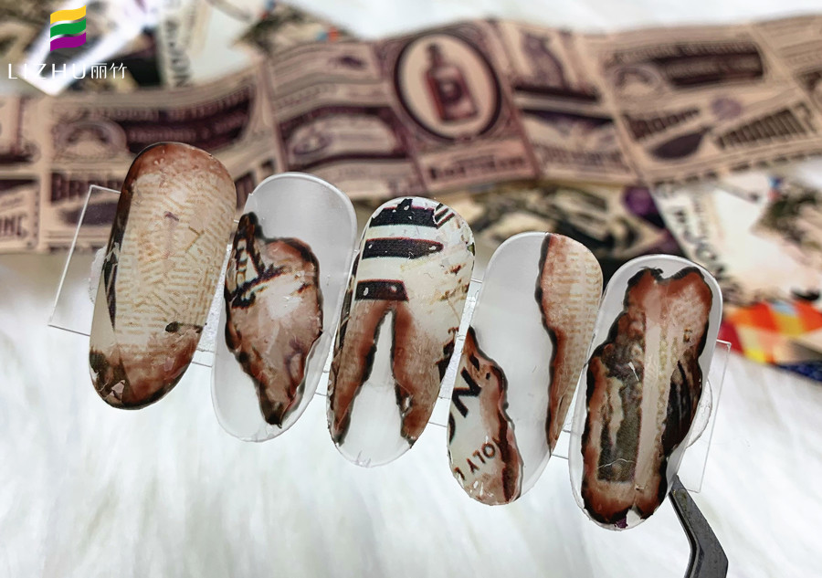 舊報紙美甲作品 |  廣西美甲師培訓(xùn)作品