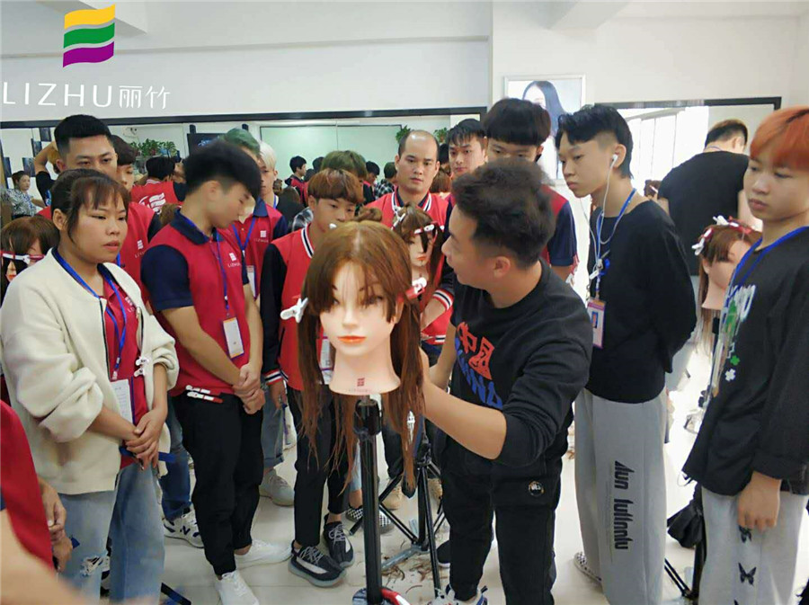 什么是初戀頭？什么是鎖骨發(fā)？