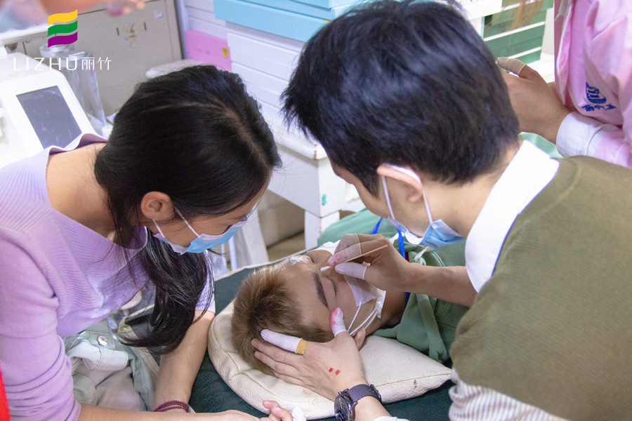 紋眉發(fā)炎了怎么辦？廣西紋繡護(hù)理技巧分享