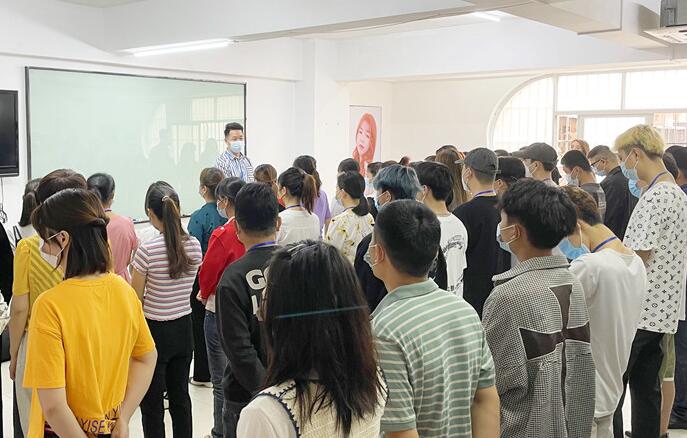 疫情防控，刻不容緩！麗竹學(xué)校加強(qiáng)防控意識引導(dǎo)