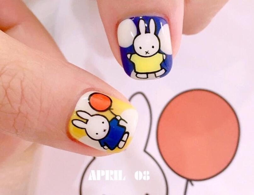 卡通美甲圖片,南寧美甲專業(yè)學(xué)校夏日推薦