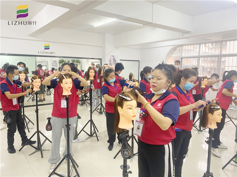 什么是美發(fā)方圓三角？南寧美發(fā)專業(yè)正規(guī)學(xué)校給你講解