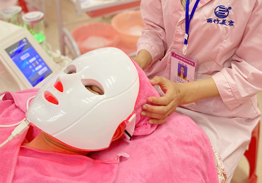 學美容儀器的基礎：小氣泡多久做一次？