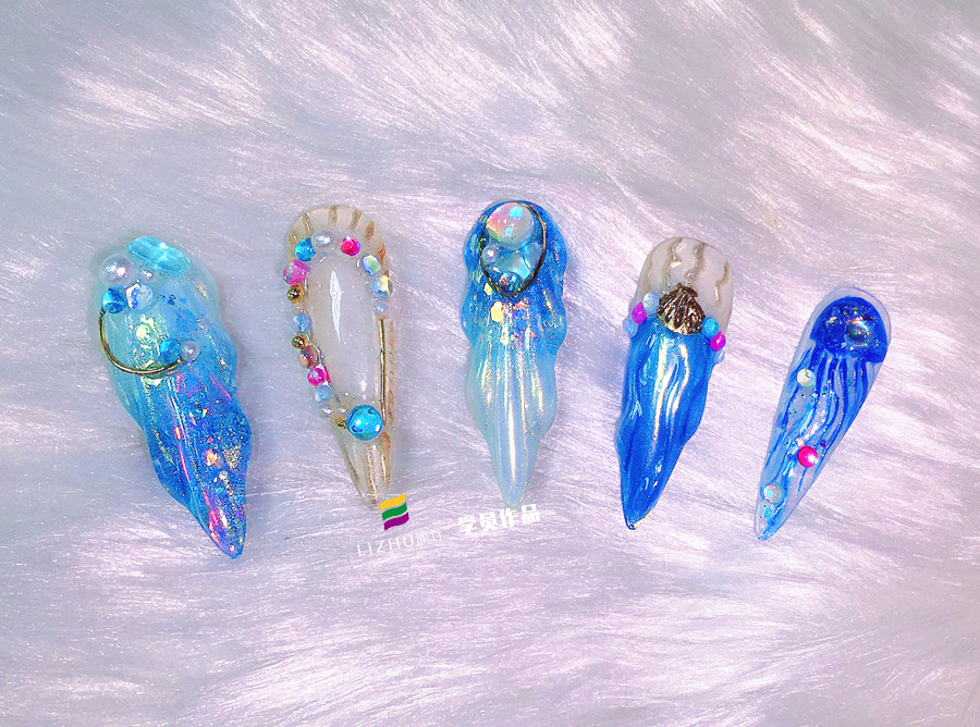 美人魚美甲、泡泡美甲、玫瑰雕花美甲 |  南寧美甲短期培訓班作品