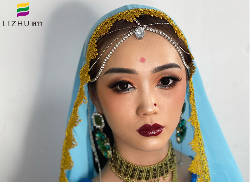 印度舞娘造型 ，性感撫媚又妖嬈