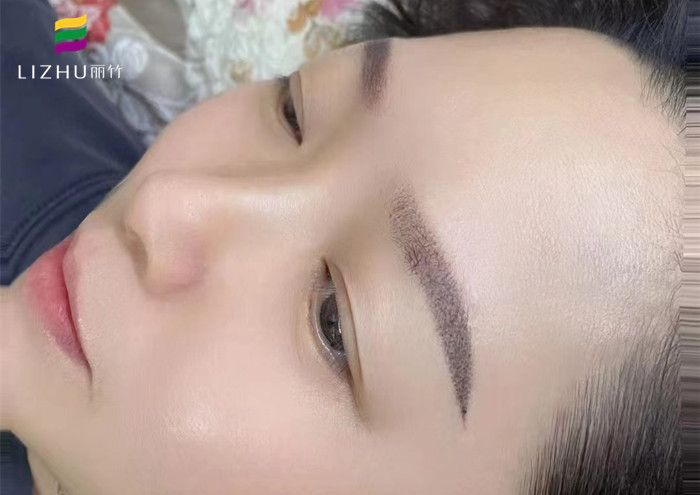 一年內(nèi)可以紋幾次眉毛？廣西南寧紋繡學(xué)校解答