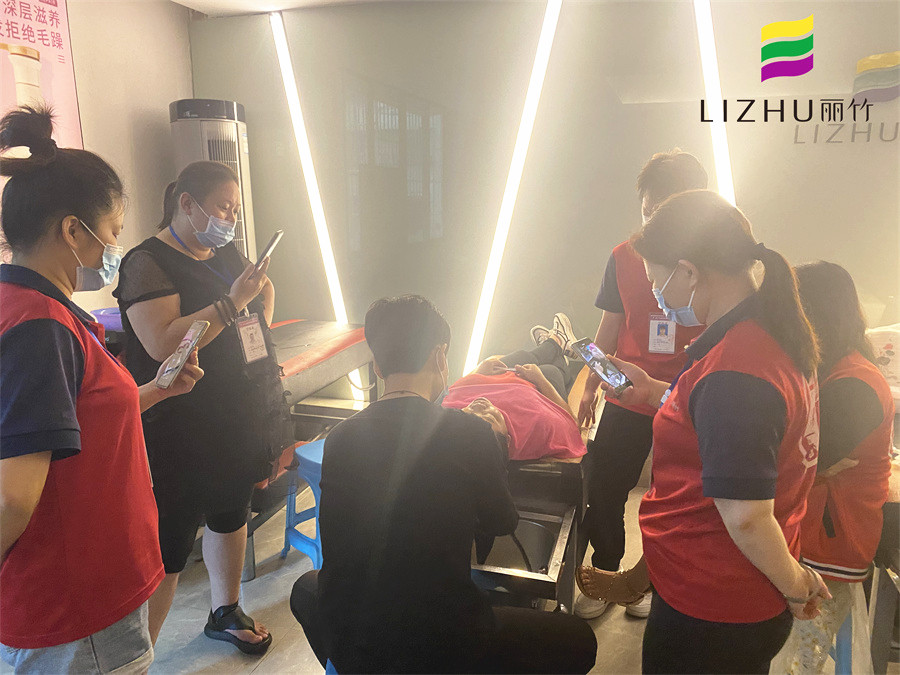 美發(fā)洗護(hù)課程:洗頭時(shí)如何控制洗發(fā)水用量？