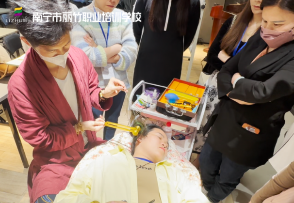 南寧采耳培訓(xùn)學(xué)校：采耳的注意事項