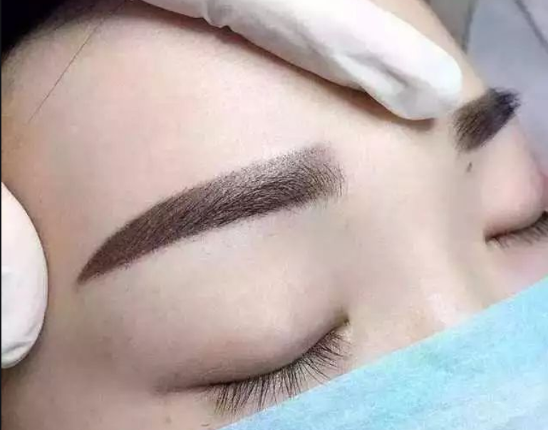 紋眉發(fā)生排斥怎么辦？零基礎(chǔ)學(xué)紋繡廣西