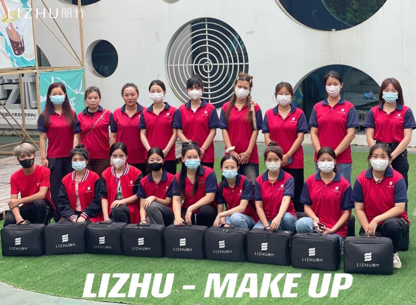 化妝實踐課 | 南寧化妝學(xué)校外出化妝