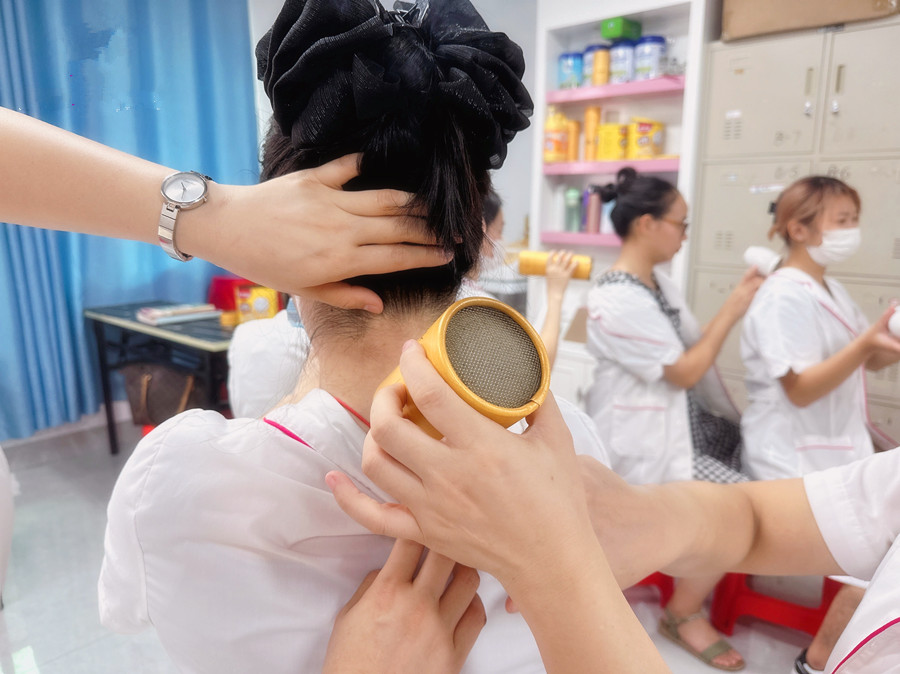 三伏天艾灸的功效，零基礎(chǔ)美容培訓(xùn)