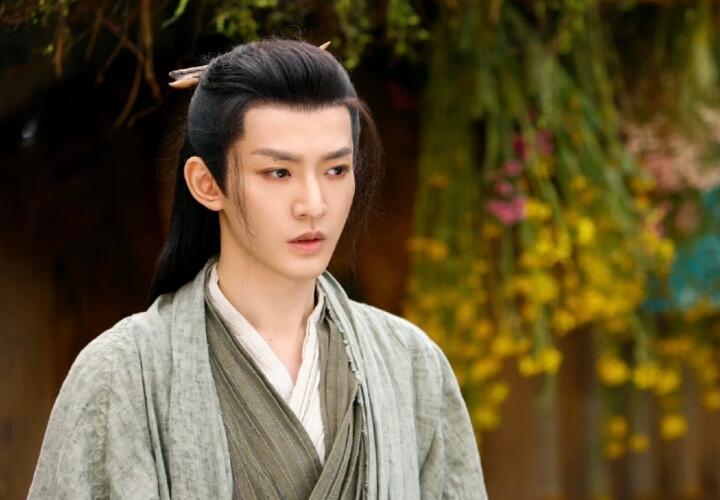 涂山璟眼妝教程，廣西彩妝眼妝培訓(xùn)