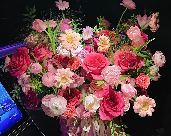 廣西哪里可以學(xué)花藝？廣西花藝培訓(xùn)哪家時(shí)尚？