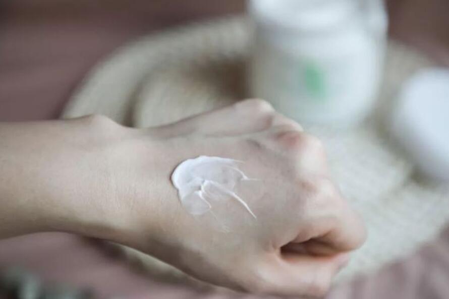 身體乳使用誤區(qū)，南寧美容美體護(hù)膚學(xué)校分享