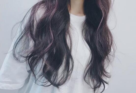 彈力素的正確使用方法，南寧學(xué)美發(fā)造型