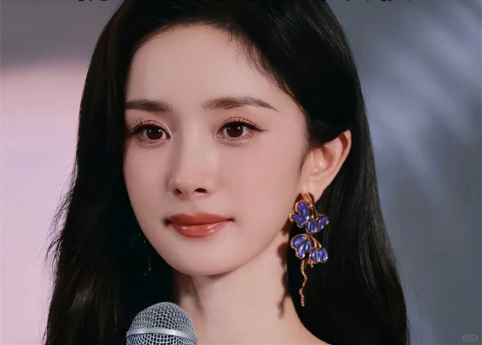 楊冪溫柔仙氣眼部妝容，南寧明星化妝學校分享