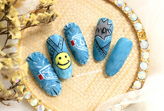 牛仔美甲&手繪美甲，南寧美甲技師學(xué)校作品