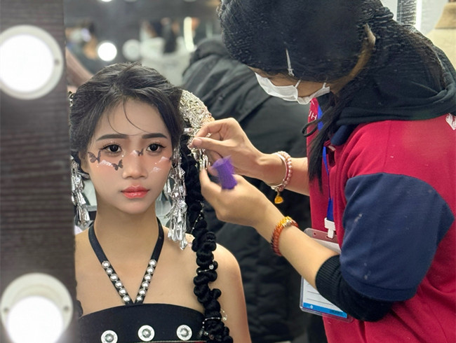 民族風(fēng)寫真，廣西化妝拍攝作品