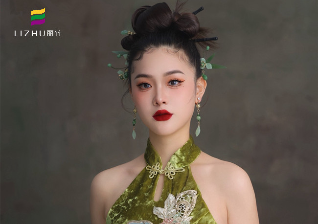 新中式造型，廣西學(xué)化妝形象（麗竹化妝培訓(xùn)）作品