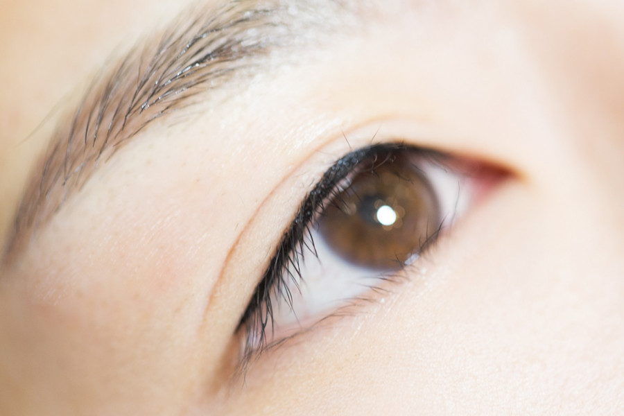 零基礎(chǔ)眉眼唇教學(xué)：美瞳線上色不理想怎么辦？