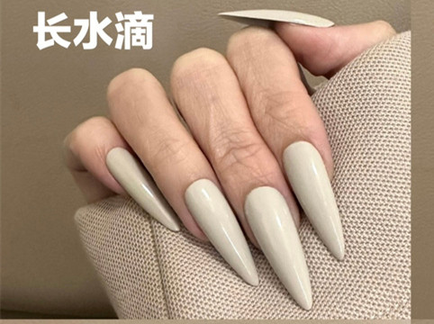 廣西美甲店：如何根據(jù)手型搭配美甲甲型？