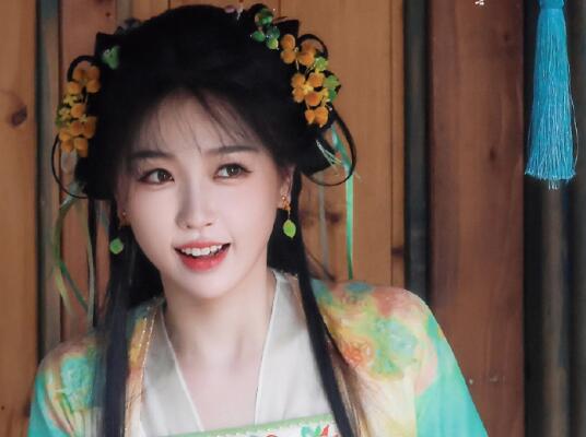 《黑蓮花攻略手冊(cè)》虞書(shū)欣凌妙妙?yuàn)y容教程