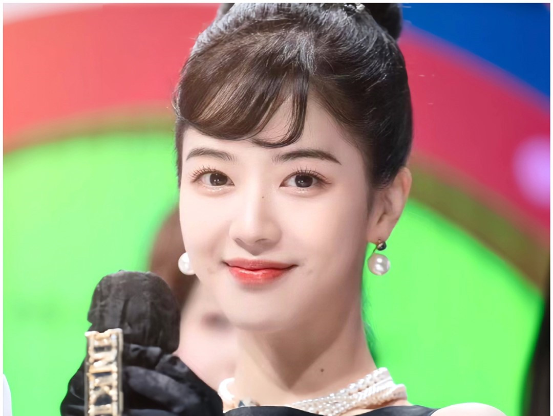 千金貴氣感妝容，南寧彩妝師專業(yè)培訓(xùn)教程