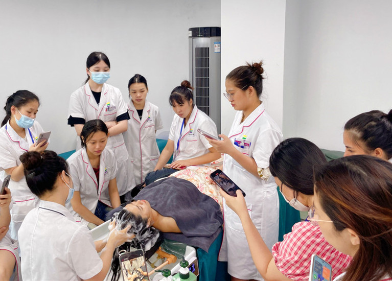 頭療洗頭有什么作用？南寧頭療培訓(xùn)學(xué)校實(shí)操講解