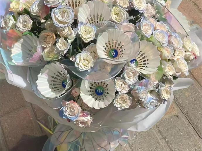 羽毛球花束，南寧鮮花花藝職業(yè)學(xué)校分享