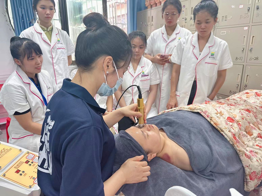 廣西美容儀器培訓(xùn) | 廣西美容儀器教學(xué)