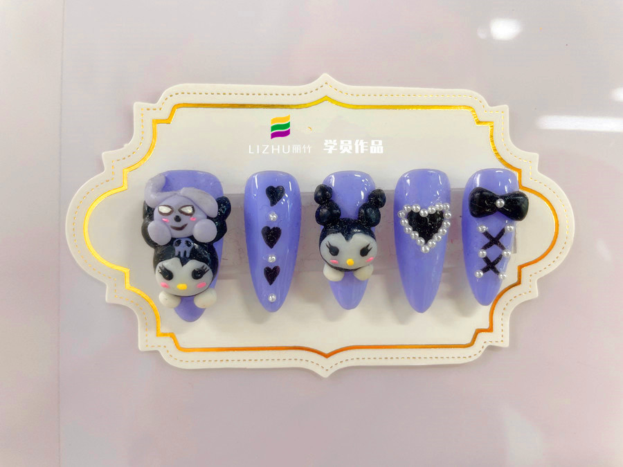 雕花+彩繪美甲，廣西美甲進(jìn)階培訓(xùn)