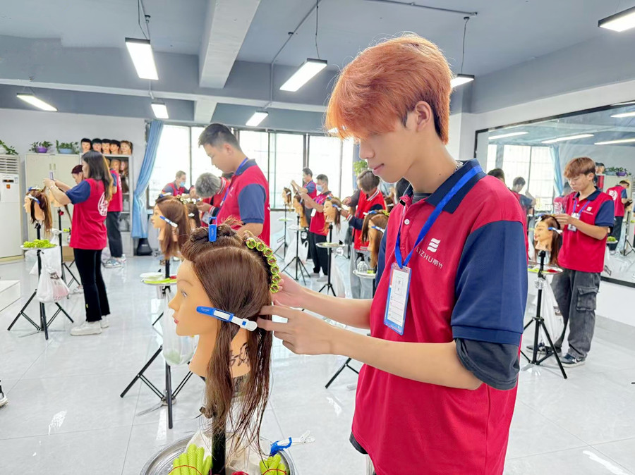 標(biāo)準(zhǔn)杠操作技巧 | 南寧學(xué)燙染哪里學(xué)費(fèi)便宜？