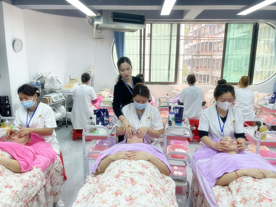 廣西皮膚管理美容師：換季如何正確護膚？