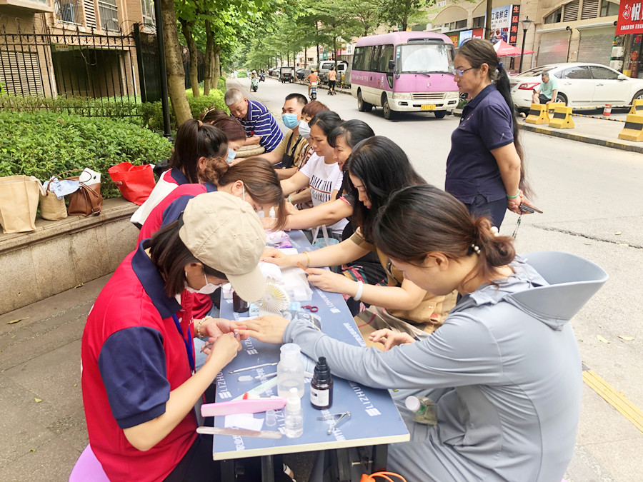 南寧美甲社會實(shí)踐 | 南寧美甲職業(yè)培訓(xùn)學(xué)校